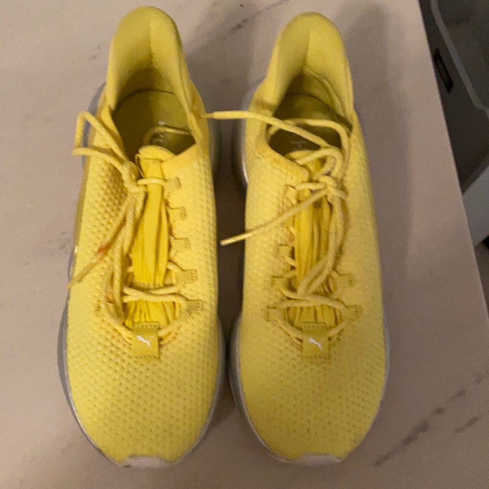 Puma Hybrid Sneakers